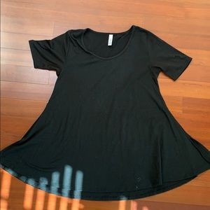 LuLaRoe Perfect Tee Small Black